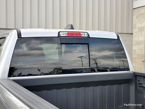 Used 2024 RAM 1500 Laramie image 10