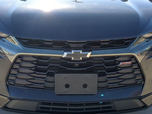 Used 2021 Chevrolet Blazer RS w/ Enhanced Convenience Package image 9