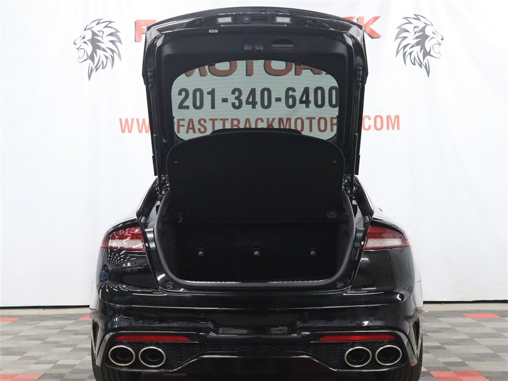Used 2022 Kia Stinger GT-Line RWD image 6