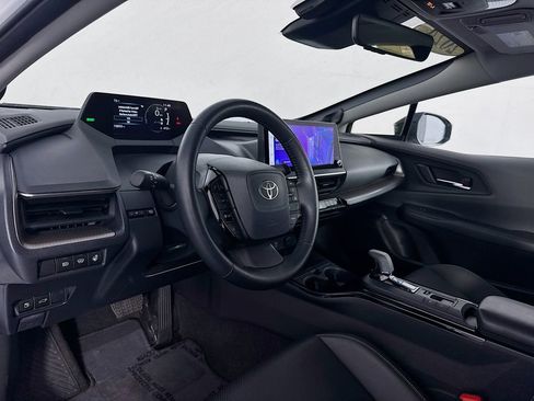 Used 2024 Toyota Prius Limited image 12