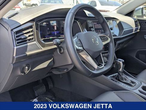 Used 2023 Volkswagen Jetta SE w/ Panoramic Sunroof Package FWD image 12