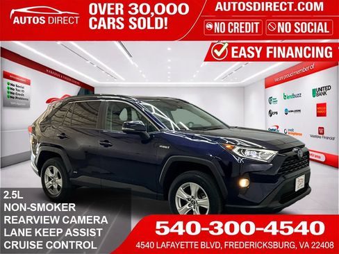 Used 2020 Toyota RAV4 XLE w/ Convenience Package image 1