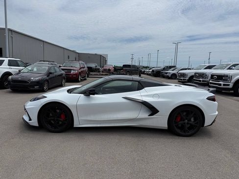 Used 2021 Chevrolet Corvette Stingray Preferred Conv w/ 2LT RWD image 18