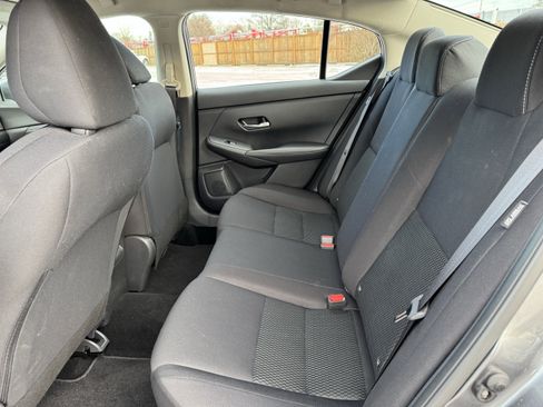 Used 2022 Nissan Sentra S image 31