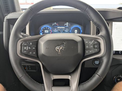 New 2025 Ford Bronco Outer Banks image 29