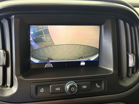 Used 2020 Chevrolet Colorado W/T w/ WT Convenience Package RWD image 19