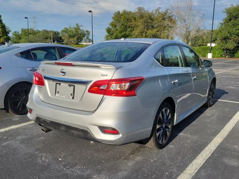 Used 2017 Nissan Sentra SR FWD image 8