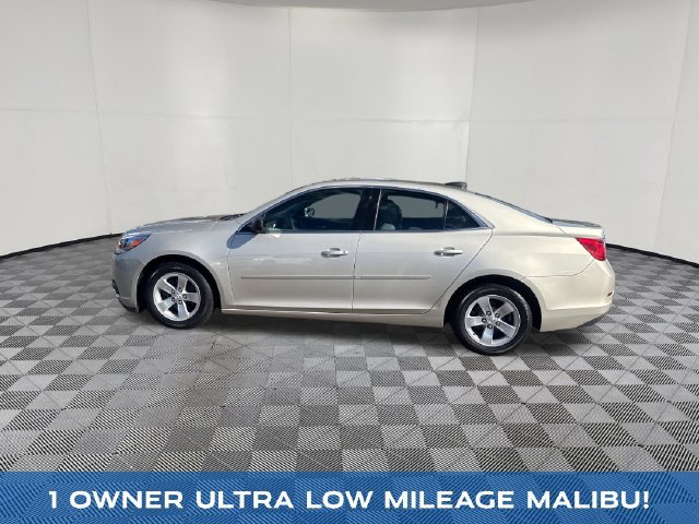 Used 2015 Chevrolet Malibu LS w/ Protection Package FWD image 3
