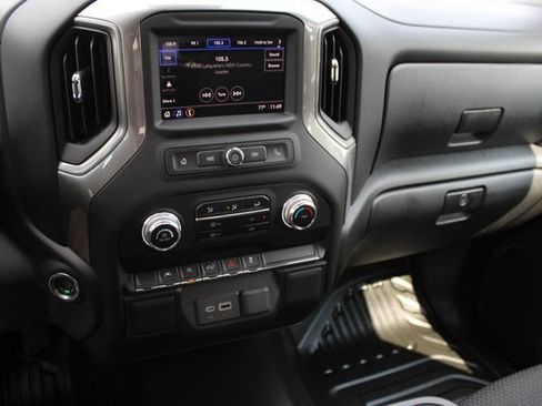 Used 2023 GMC Sierra 1500 Pro w/ Pro Value Package AWD/4WD image 11