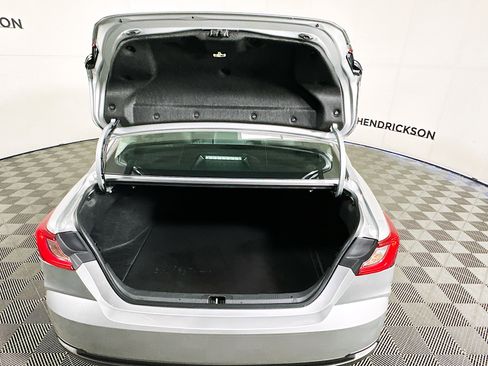 Certified 2025 Toyota Camry LE image 31