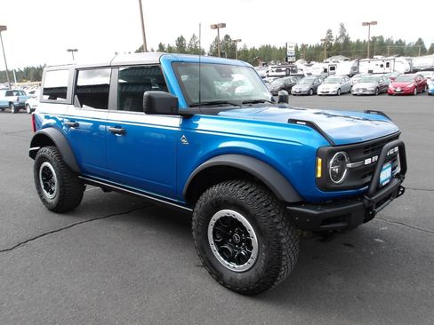 Used 2022 Ford Bronco Black Diamond w/ Sasquatch Package AWD/4WD image 7