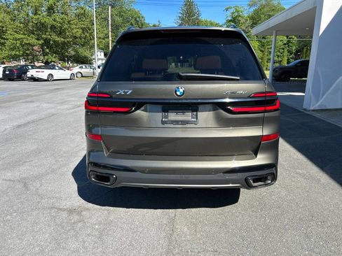 Certified 2025 BMW X7 xDrive40i w/ M Sport Package AWD/4WD image 4