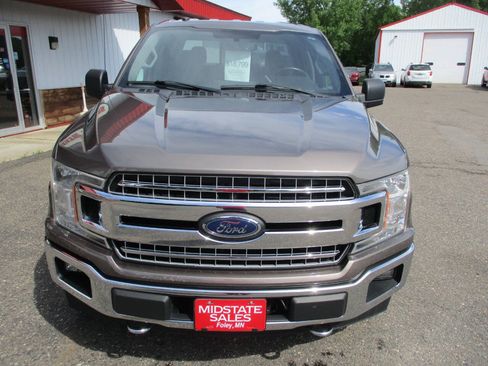 Used 2018 Ford F150 XLT w/ Equipment Group 302A Luxury AWD/4WD image 13