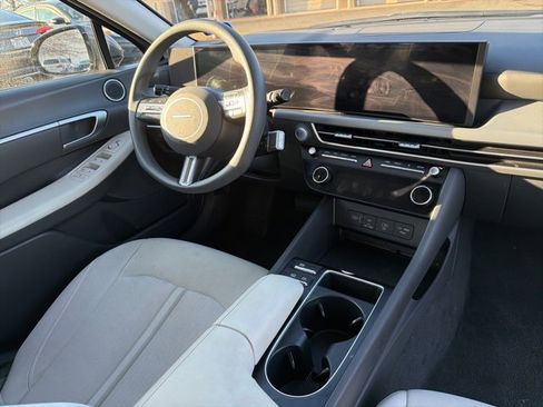 Certified 2024 Hyundai Sonata SEL image 32