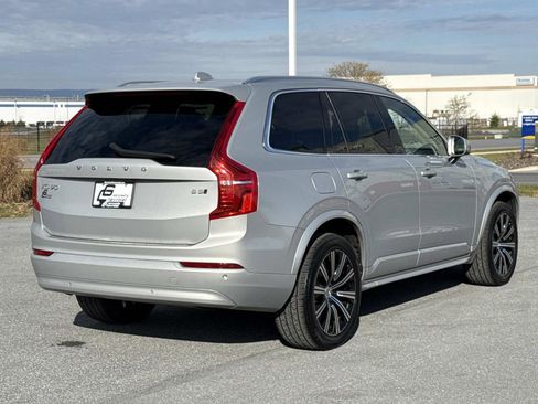 Used 2023 Volvo XC90 B5 Core w/ Protection Package Premier image 24