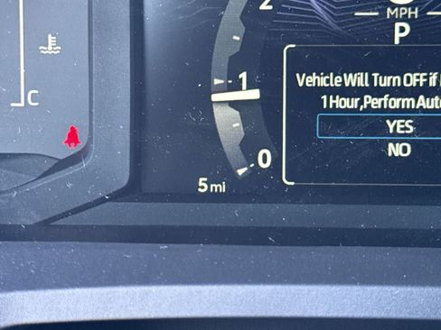 Certified 2025 Toyota Tacoma SR5 AWD/4WD image 30