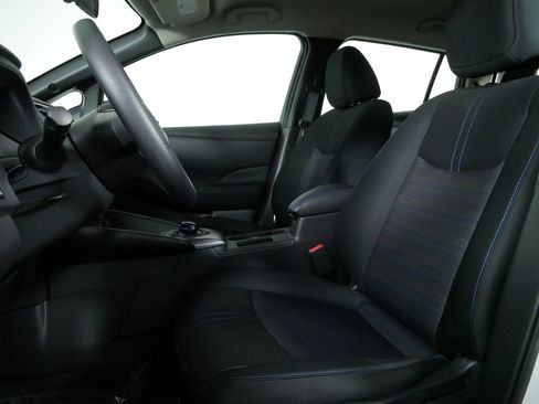 Used 2025 Nissan Leaf S FWD image 15
