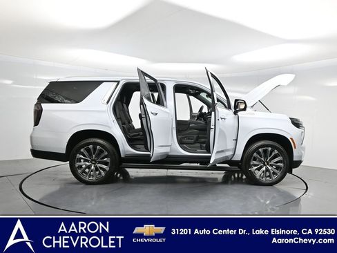 New 2026 Chevrolet Tahoe High Country image 3