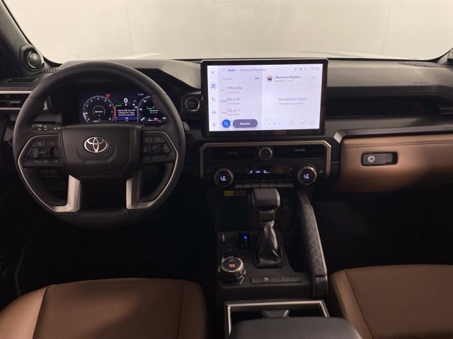 Used 2026 Toyota 4Runner Limited AWD/4WD image 25