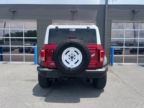 Used 2025 Ford Bronco Heritage Edition AWD/4WD image 3