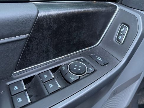 Used 2023 Ford F250 XLT w/ Black Appearance Package image 14