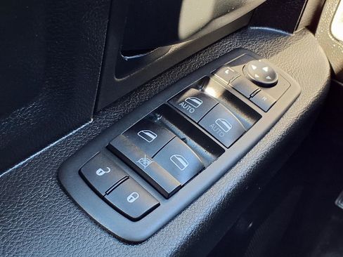 Used 2020 RAM 1500 Tradesman image 9