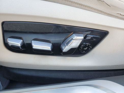 Used 2018 BMW 750i xDrive image 57