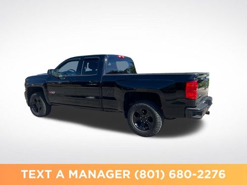 Used 2017 Chevrolet Silverado 1500 LT w/ Midnight Edition AWD/4WD image 3