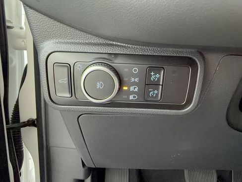 Certified 2025 Ford Explorer Active w/ Active Comfort Package RWD image 27
