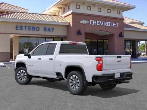 New 2026 Chevrolet Silverado 2500 Custom w/ Custom Value Package AWD/4WD image 3