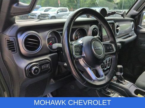 Used 2021 Jeep Wrangler Unlimited Sahara AWD/4WD image 10