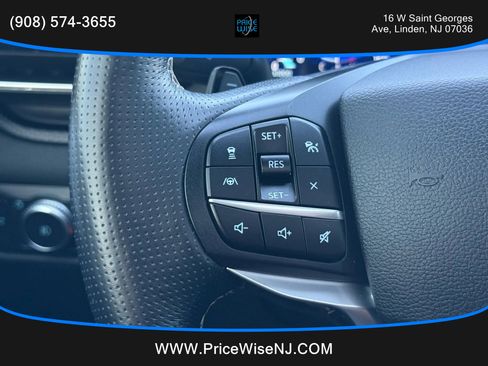 Used 2020 Ford Explorer ST w/ Premium Technology Package image 12
