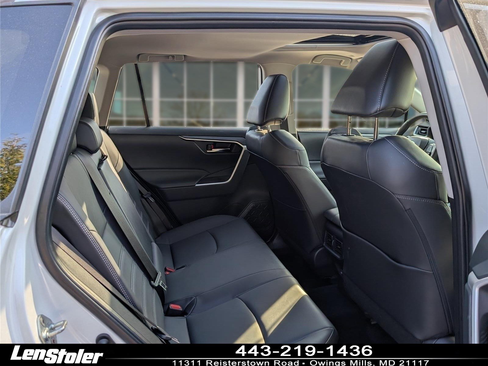 Used 2023 Toyota RAV4 XLE Premium AWD/4WD image 12