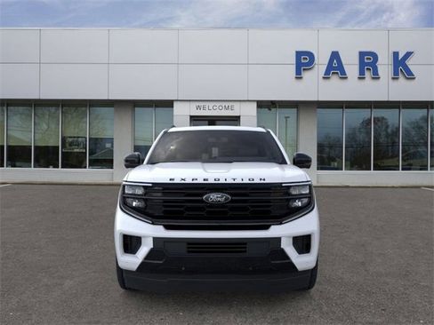 New 2025 Ford Expedition Max Platinum w/ Stealth Performance Package image 7