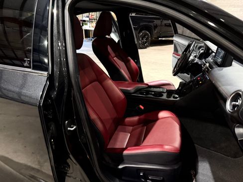 Used 2022 Lexus IS 300 w/ Premium Package RWD image 27