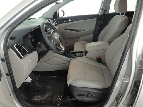 Used 2021 Hyundai Tucson SEL image 6