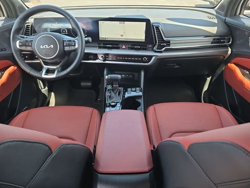 Certified 2025 Kia Sportage SX image 23