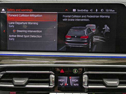 Used 2023 BMW X5 xDrive40i w/ Premium Package image 10