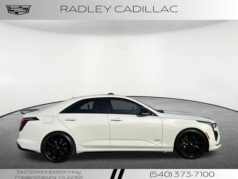 Used 2023 Cadillac CT4 V w/ LPO, ONYX Package image 7