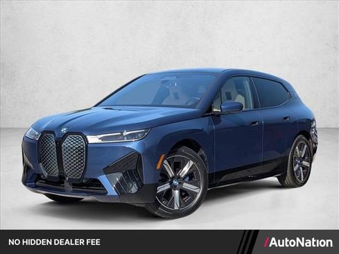 Certified 2024 BMW iX xDrive50 w/ Premium Package AWD/4WD image 1