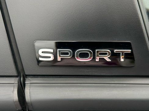 Used 2024 Volkswagen Jetta Sport FWD image 41