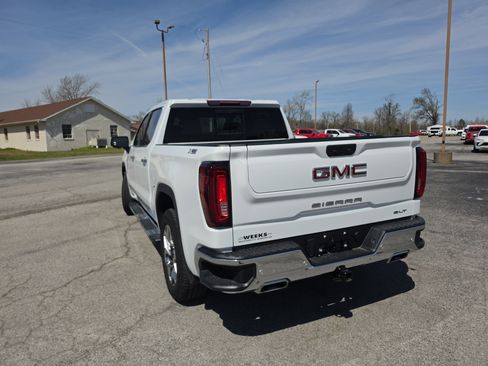 Used 2024 GMC Sierra 1500 SLT w/ SLT Premium Plus Package image 4