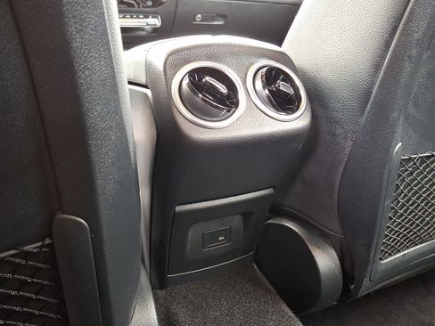 Certified 2022 Mercedes-Benz CLA 250 4MATIC image 11