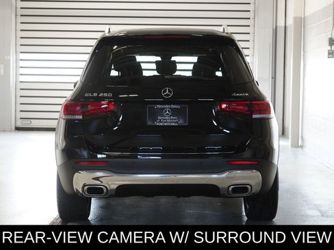 Used 2023 Mercedes-Benz GLB 250 4MATIC image 5