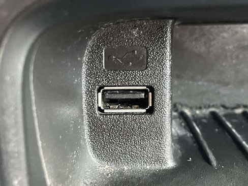 Used 2015 Ford Focus ST FWD image 31