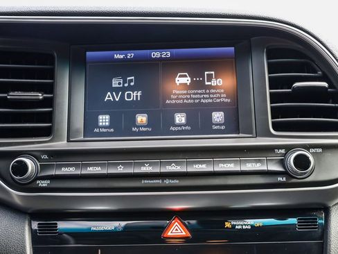 Used 2020 Hyundai Elantra SEL w/ Cargo Package (C1) image 14