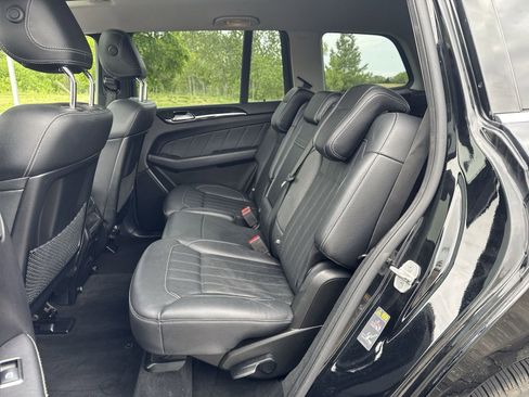 Used 2016 Mercedes-Benz GL 450 4MATIC image 12