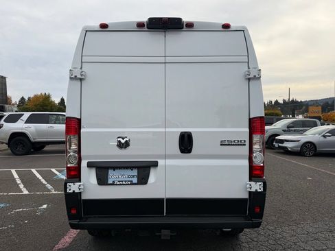 New 2026 RAM ProMaster 2500 w/ Convenience Group FWD image 7