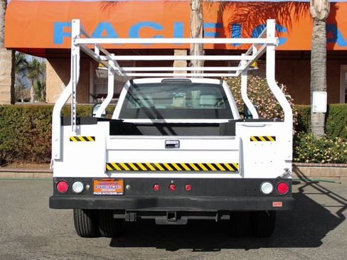 Used 2017 Ford F350 XL w/ Power Equipment Group image 8