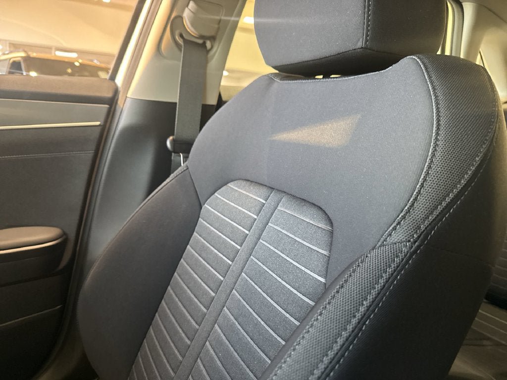 New 2026 Kia K5 LXS FWD image 35